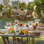 Otel Smart Luxury & 3*