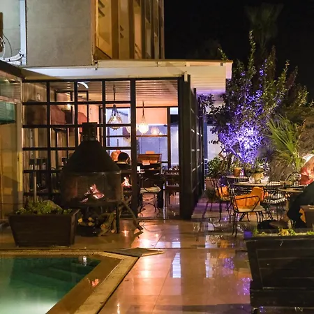 Smart Luxury & Hotel 4*