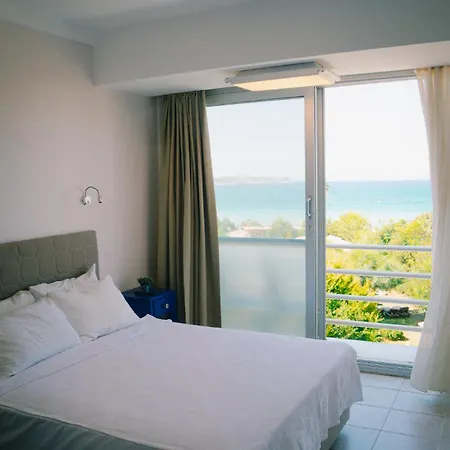 Smart Luxury & 4*
