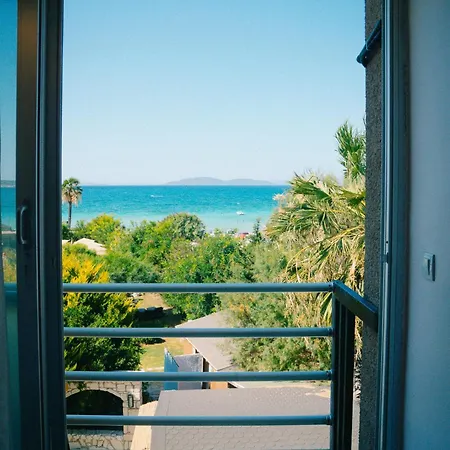 Smart Luxury & Hotel Cesme