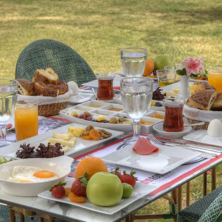 Hotel Smart Luxury & Cesme