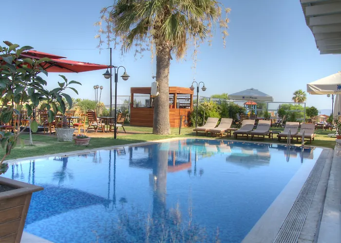 Smart Luxury & Hotel